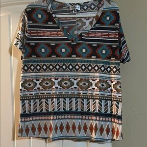 Vneck tee